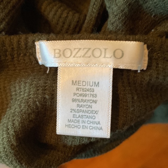 🌺Bozzolo Hunter green Long sleeve crop top size medium🌺 - Picture 6 of 6